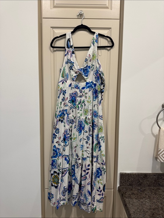 Dresses & Skirts - White Floral Maxi Dress with Blue Flower Print
